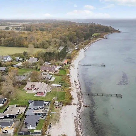 Fy377-nyborg-svalevej-6 بيت للعطل نْيوبورغ